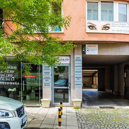Modernly-Designed 1Bd Apartment With A Nice Terrace 플로브디프 외부 사진